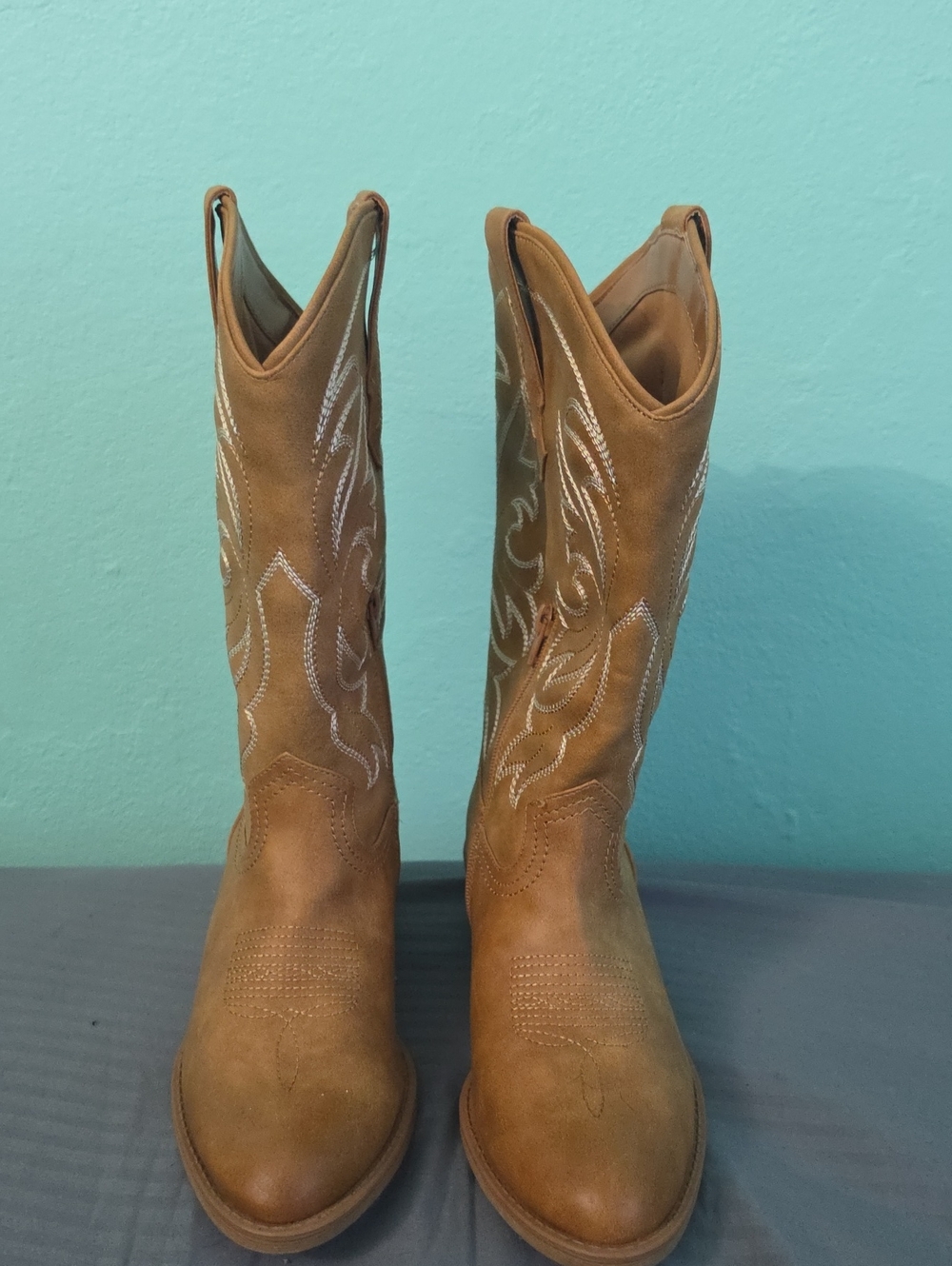 Botas Vaqueras Size 9 Women's Tan Embroidered Western Heeled Boots Usadas 1 Vez